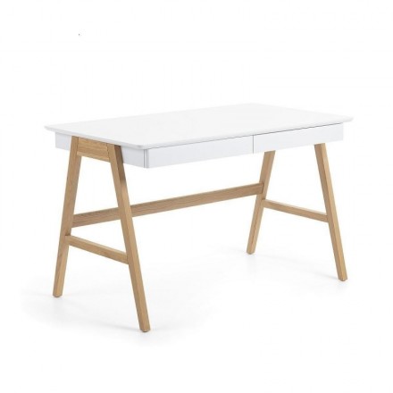 Mesa de escritorio de diseño nórdico DYANA sobre DM lacado blanco y pies de roble 120x70 cm