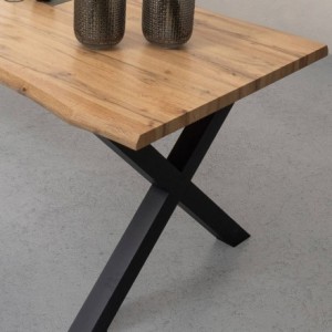 Mesa de comedor BORA, sobre de MDF color roble, patas metálicas color negro, de 180x90x75 cm