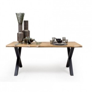 Mesa de comedor BORA, sobre de MDF color roble, patas metálicas color negro, de 180x90x75 cm